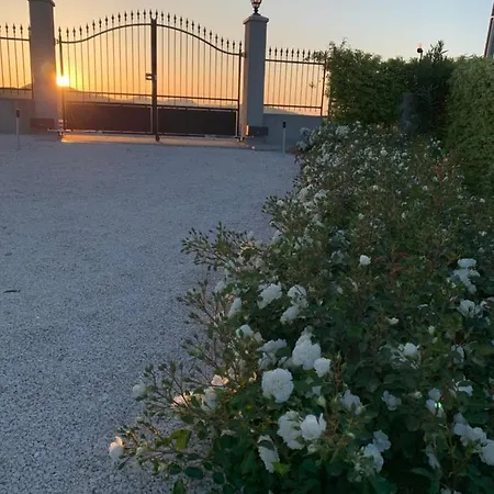 Vecchi Maestri Luxury Adults Only Apartments With Breakfast